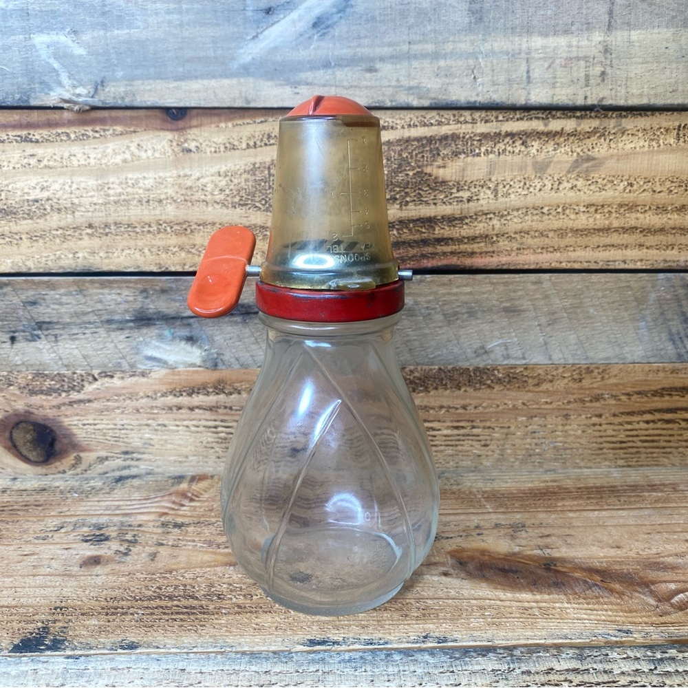 Vintage Federal Tool Corp Glass Chicago Nut Chopper Grinder w/ measure Cup